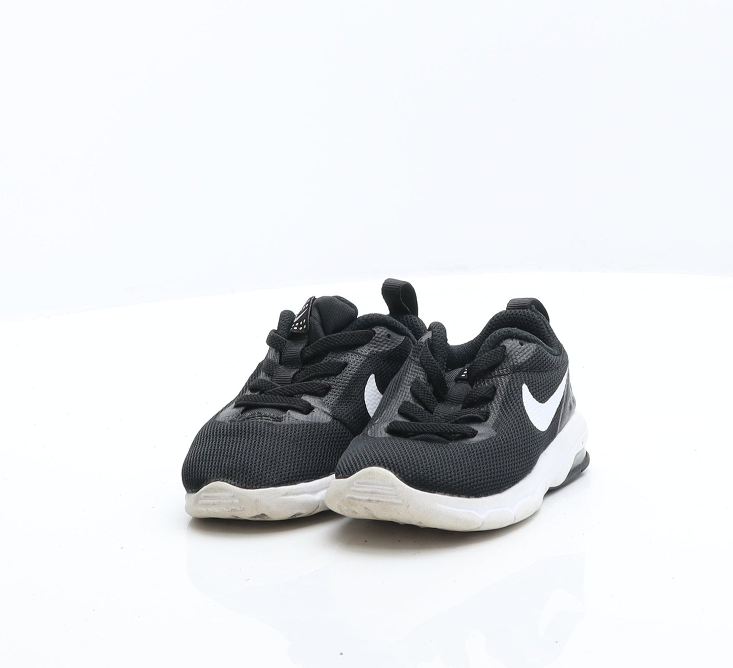 Nike Boys Black Synthetic Trainer UK 6.5