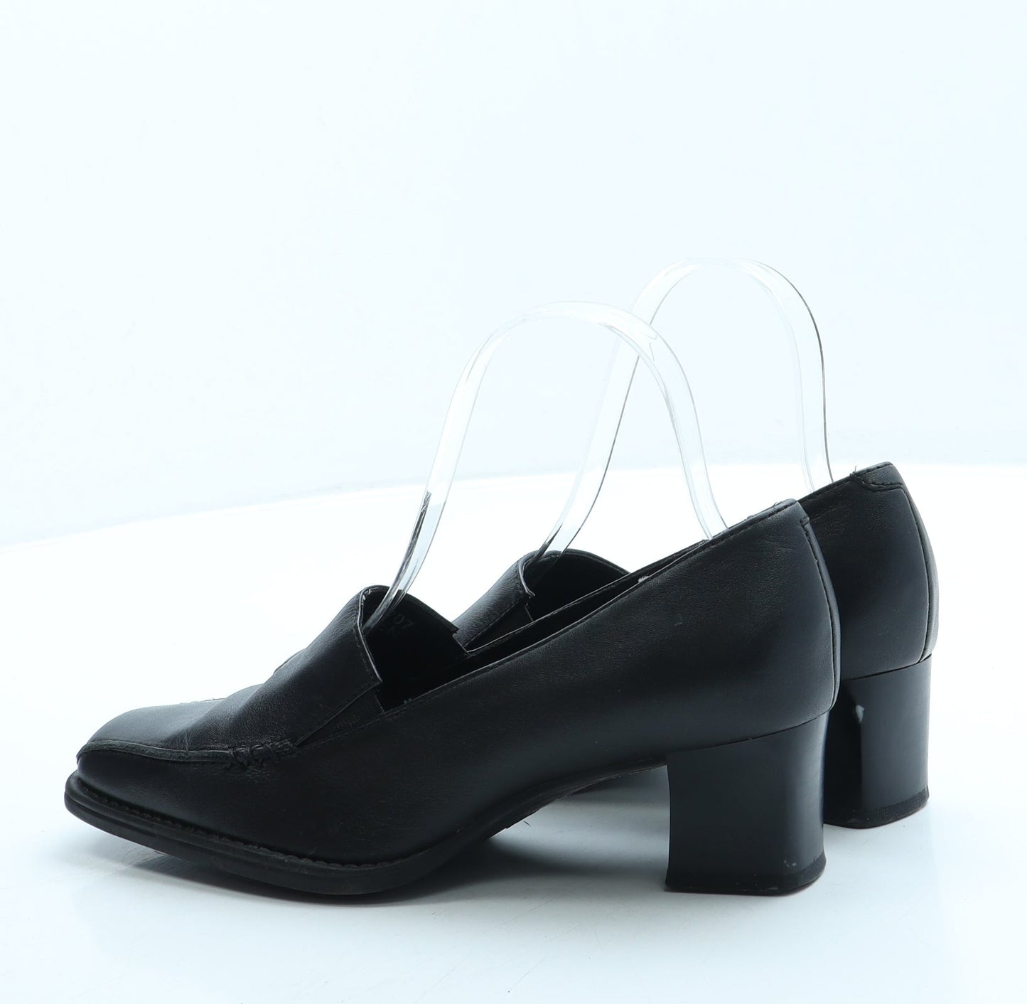 Preworn Womens Black Leather Court Heel UK 4