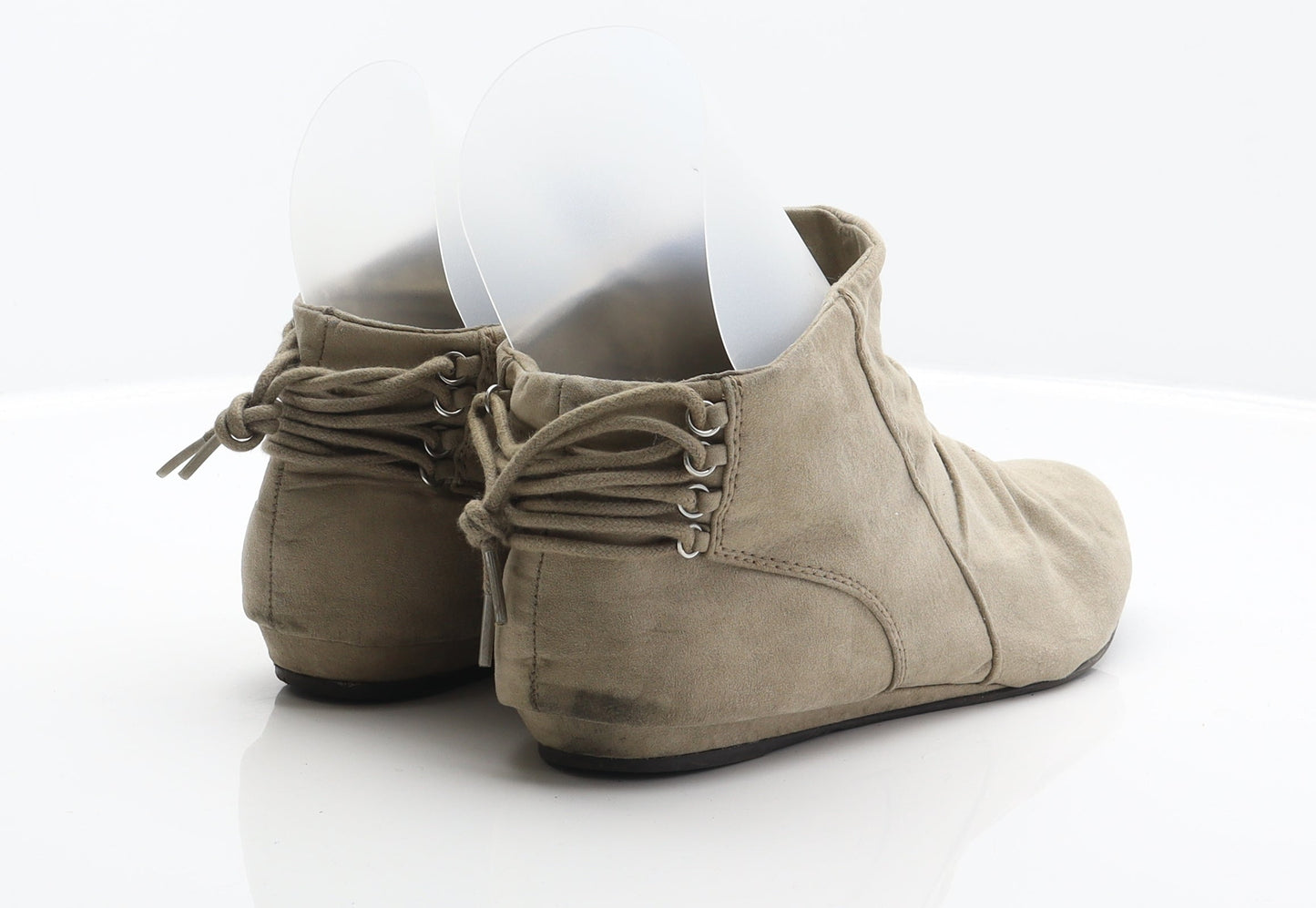 Preworn Womens Beige Polyester Slip On Boot UK 7 41