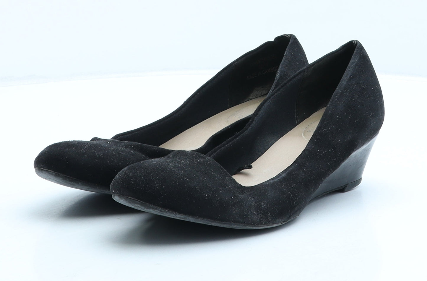 Preworn Womens Black Suede Court Heel UK 4 37