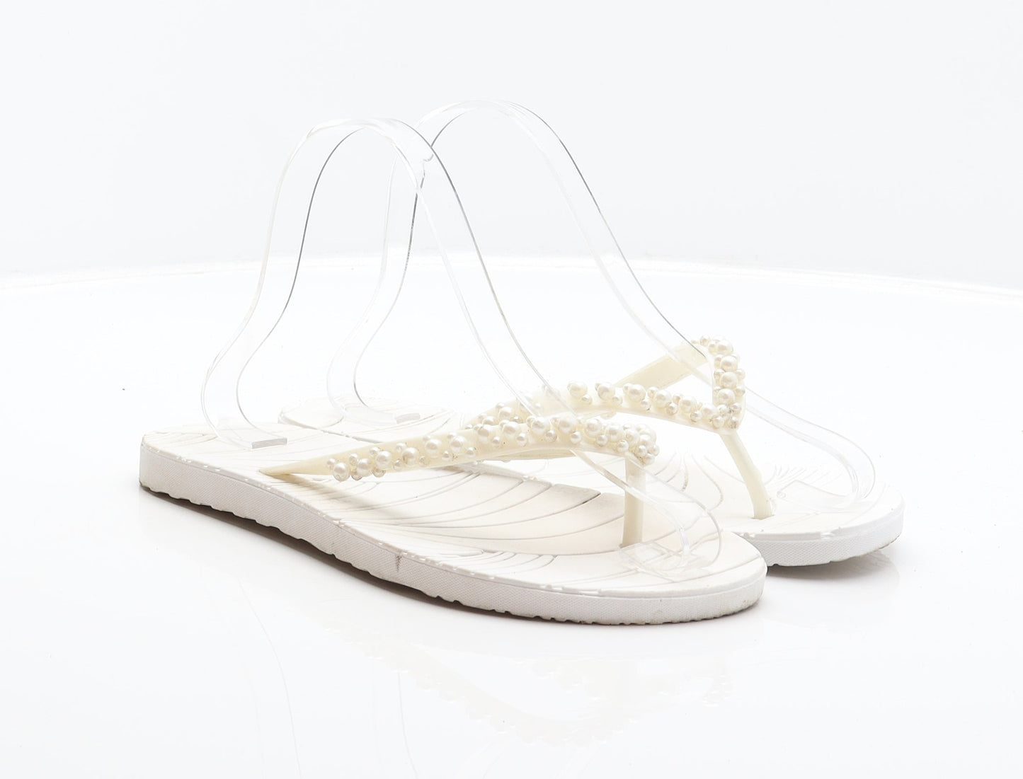 Preworn Womens White Synthetic Thong Sandal UK 5 38 - Pearl detail