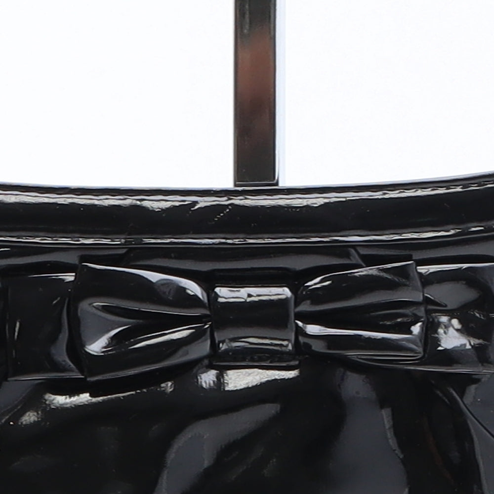 Preworn Womens Black Vinyl Clutch Size Mini