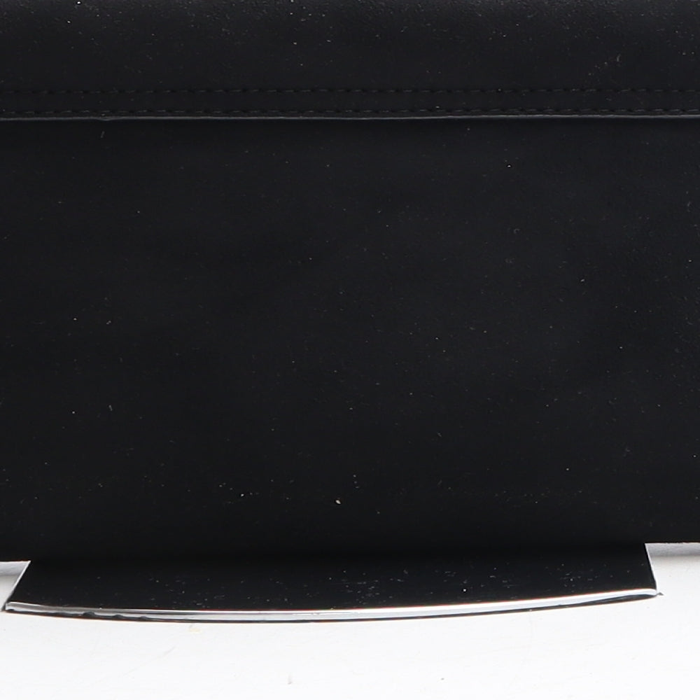 Preworn Womens Black Polyester Clutch Size Small