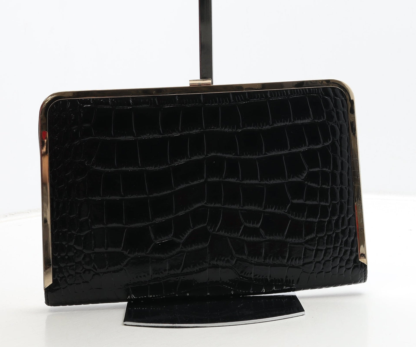 Preworn Womens Black Aluminium Clutch Size Medium - Croc Texture