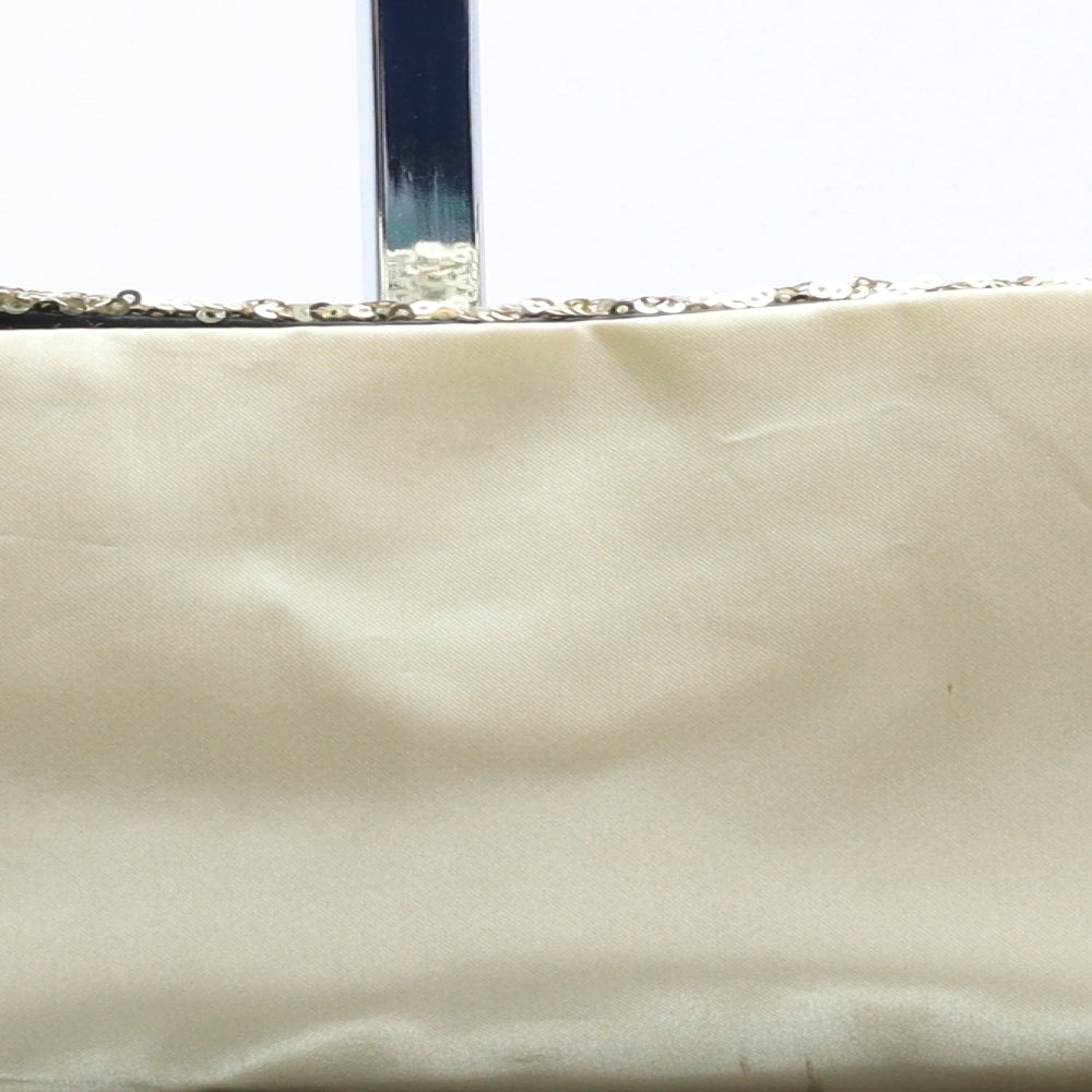 Preworn Womens Gold Polyester Clutch Size Small