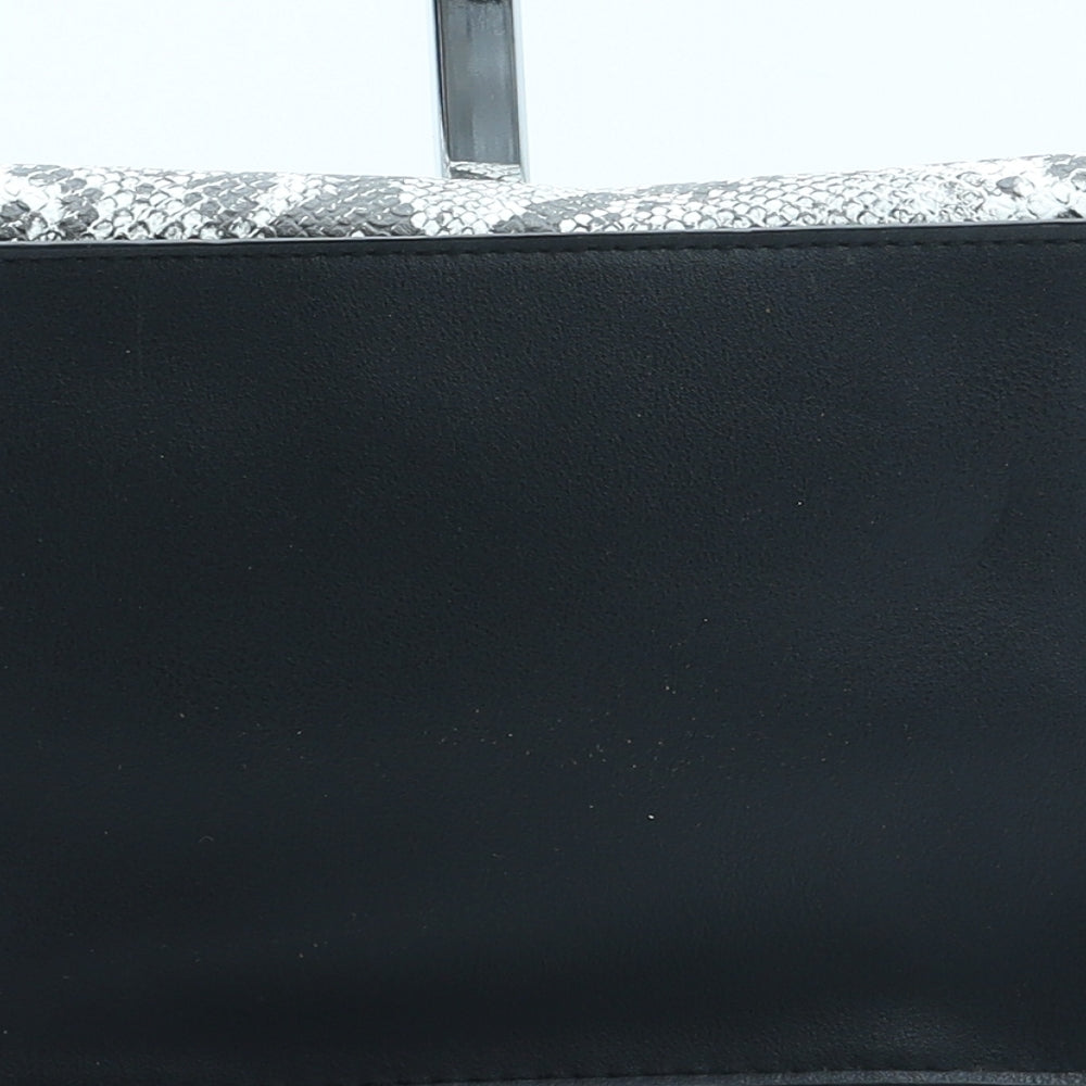 Atmosphere Womens Black Animal Print Leather Clutch Size Small