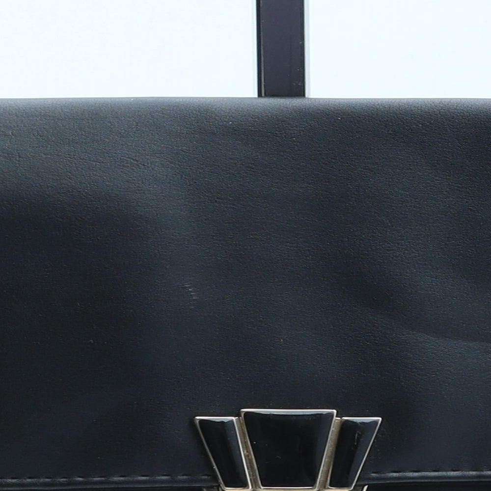 Atmosphere Womens Black Polyurethane Clutch Size Small
