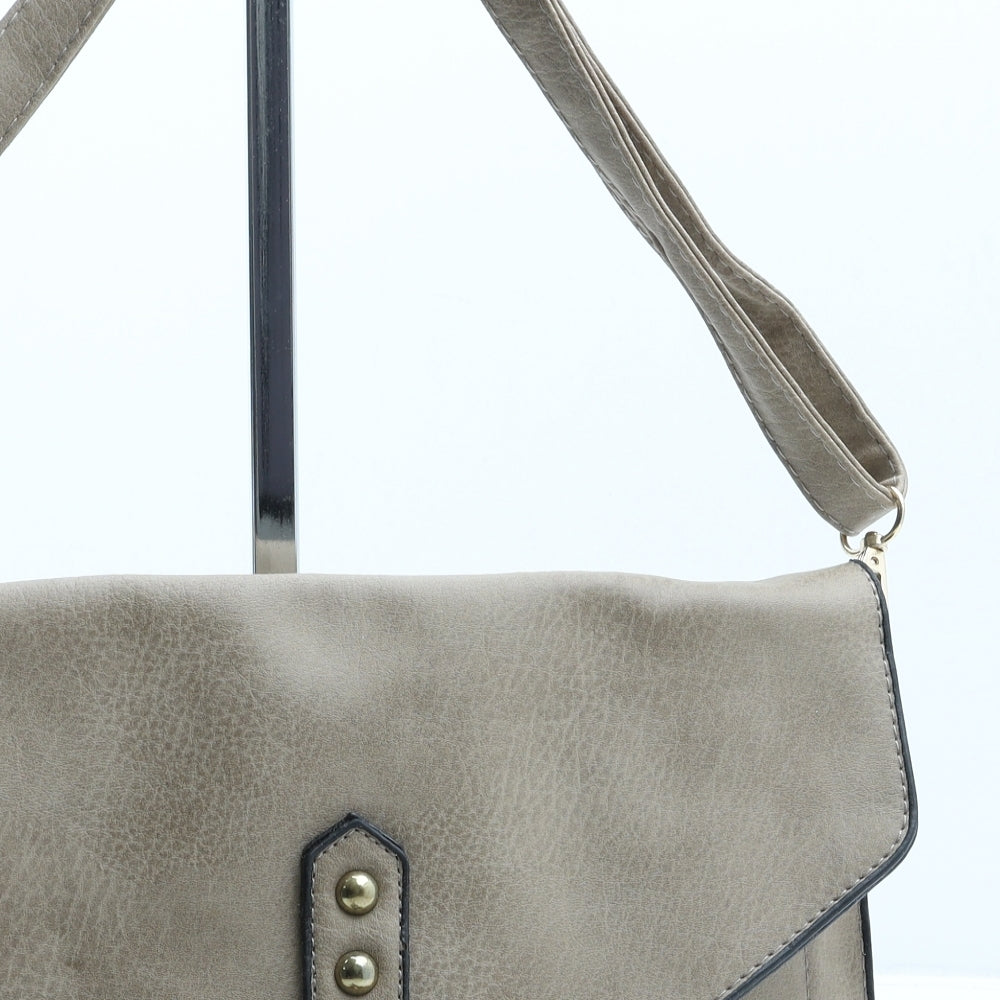 Preworn Womens Greige Polyurethane Crossbody Size Small