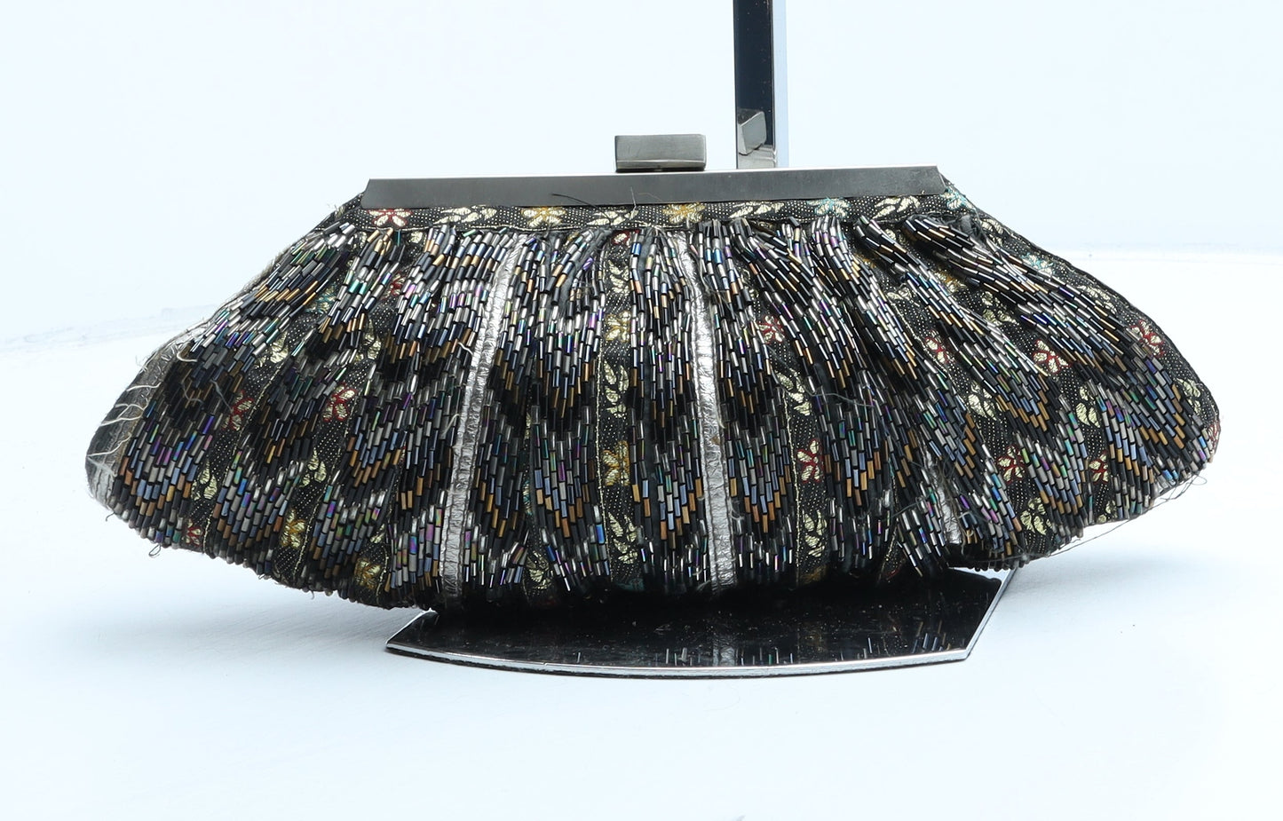 Preworn Womens Macaroon Floral Polyester Clutch Size Small