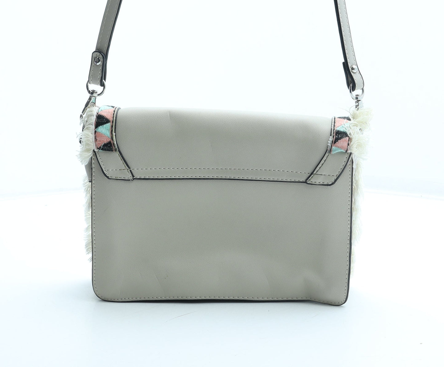 Preworn Womens Beige Polyurethane Crossbody Size Small