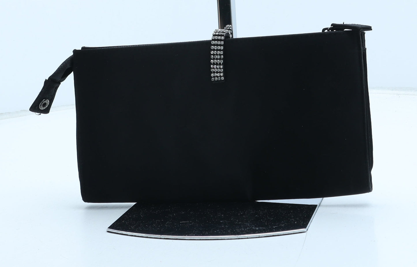 Preworn Womens Black Polyurethane Clutch Size Medium