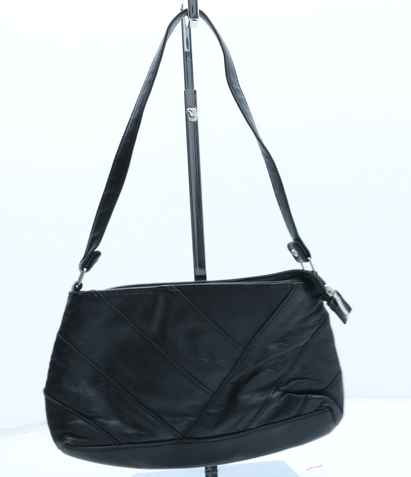 Preworn Womens Black Polyurethane Top Handle Bag Size Small