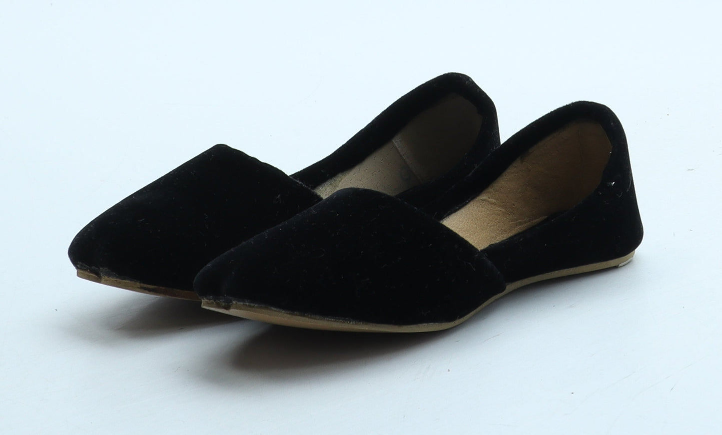 Preworn Girls Black Polyester Flat UK 6
