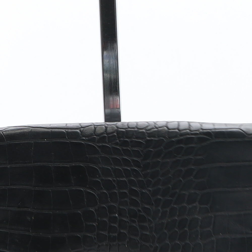 Preworn Womens Black Polyurethane Clutch Size Small - Croc Texture