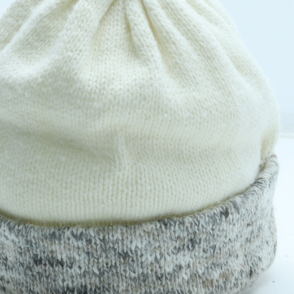 Preworn Womens White Acrylic Beanie One Size