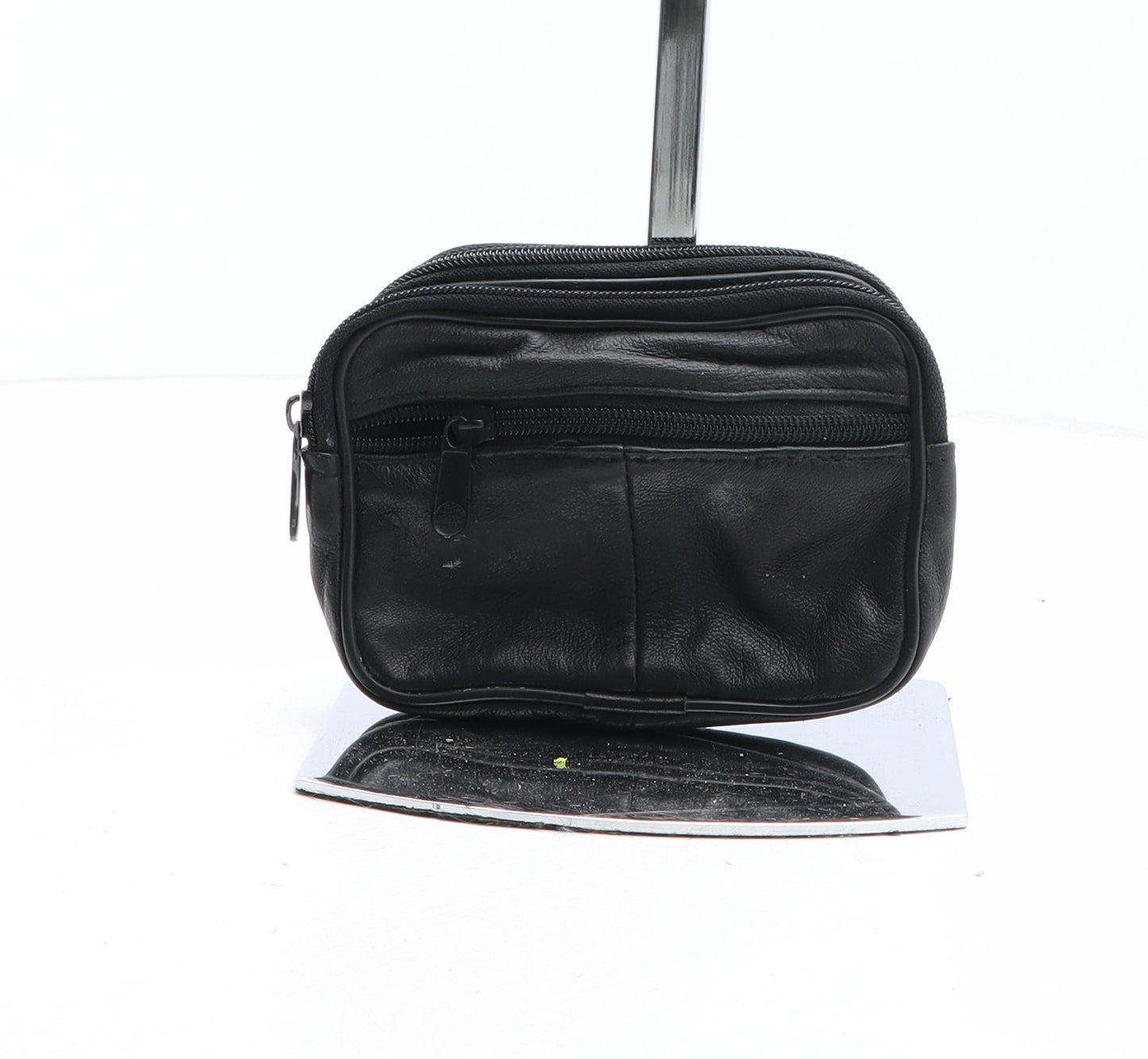Preworn Womens Black Polyurethane Bow Tie Wallet Size S