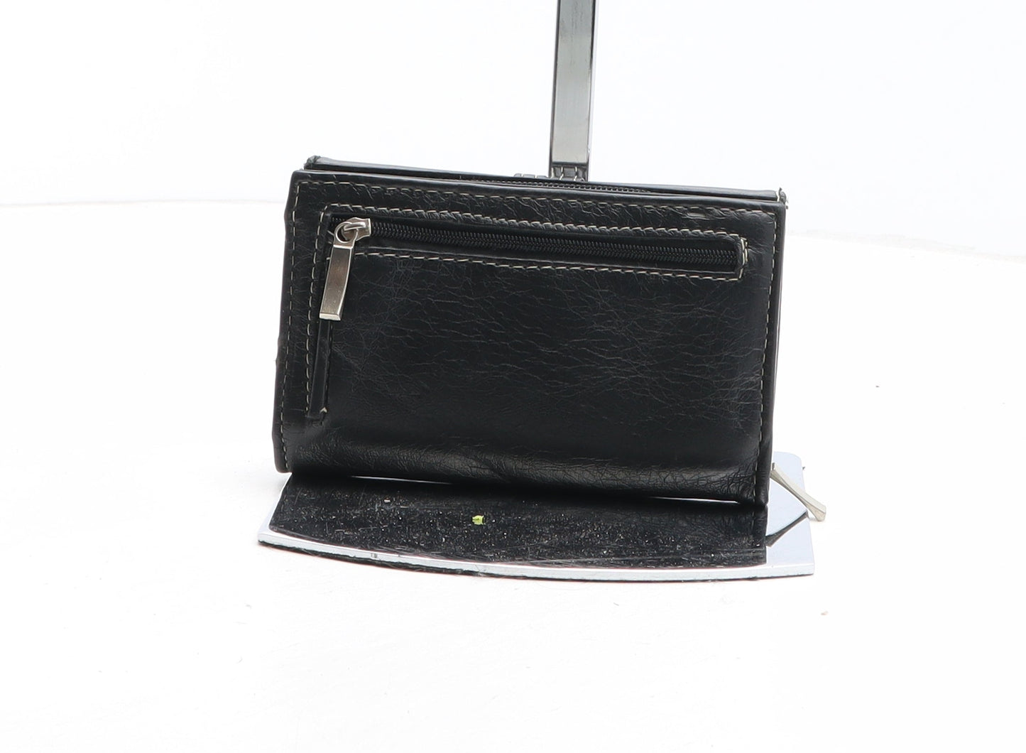 Preworn Womens Black Polyurethane Bow Tie Wallet Size S