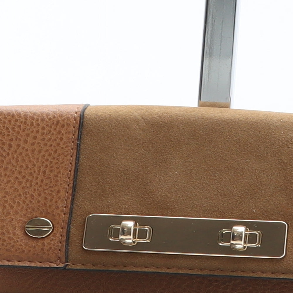 Preworn Womens Brown Polyurethane Bow Tie Wallet Size M