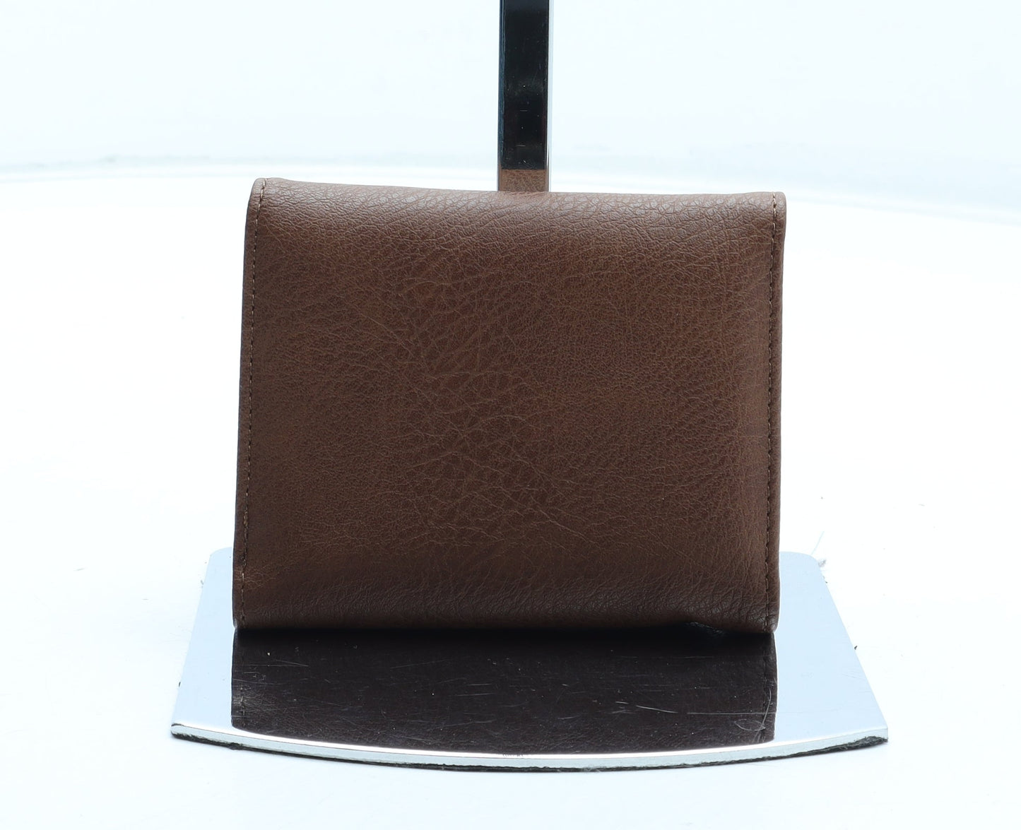 Preworn Womens Brown Polyurethane Bow Tie Wallet Size S