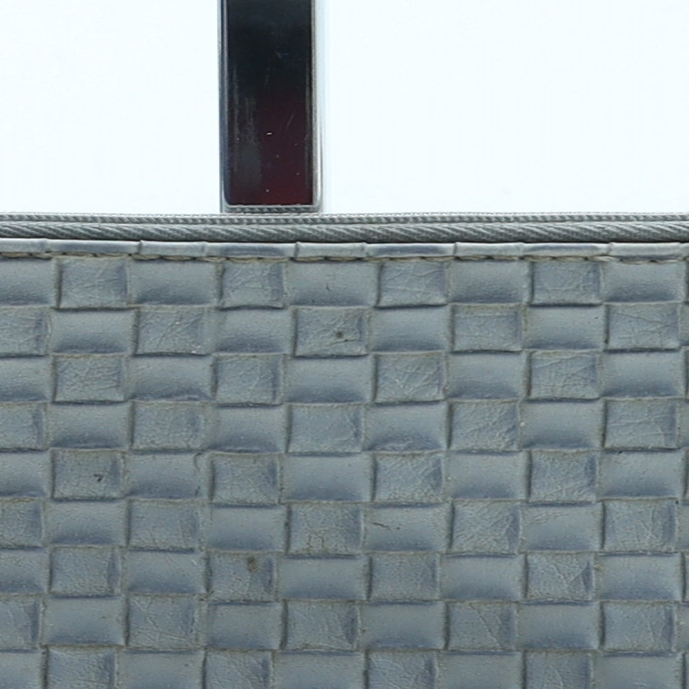Preworn Womens Blue Geometric Leather Bow Tie Wallet Size S