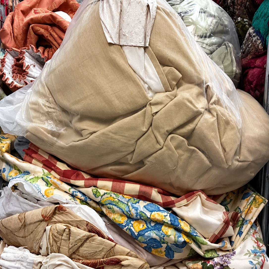 Mixed Preloved Fabric for Craft and Upcycling - 5 Pack Large Pieces for Resellers
