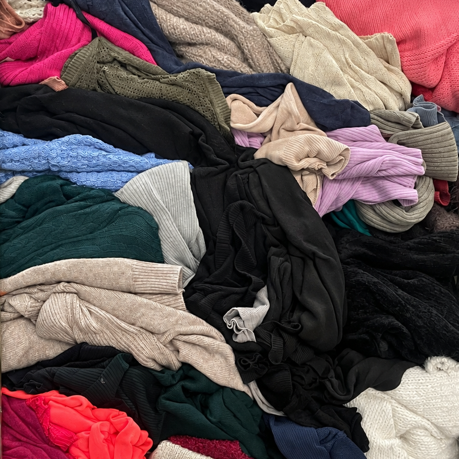 Dogs Trust 20-Pack Wholesale Preloved Jumpers - For Resale
