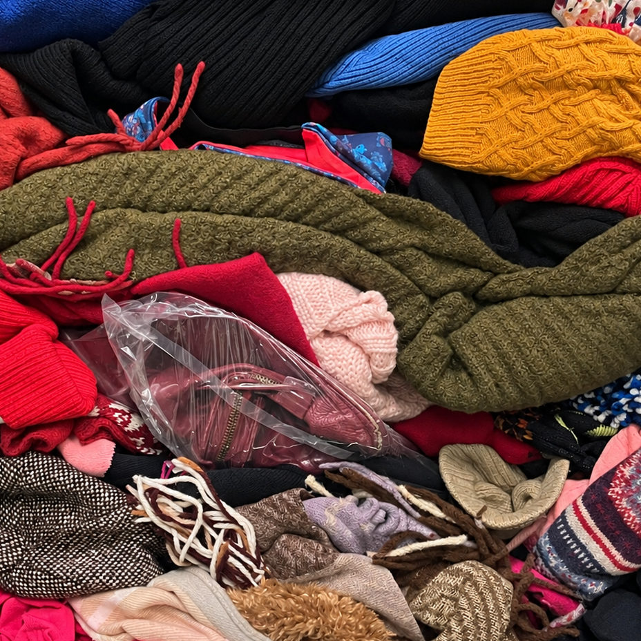 Ex Charity Shop 20-Pack Wholesale Preloved Jumpers - For Resale