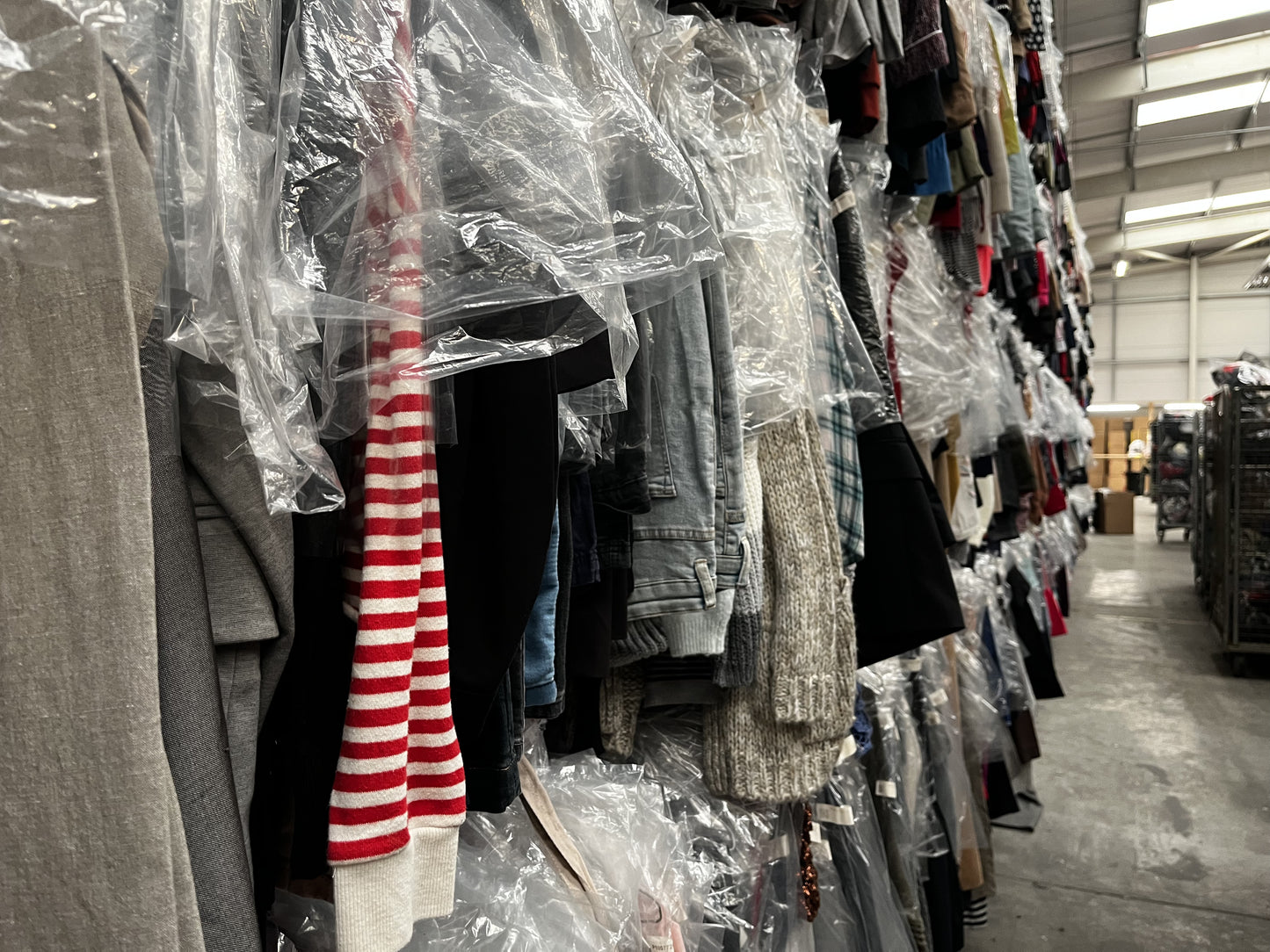 Graded Pre-Owned Clothing Lot - With Hangers for Resale