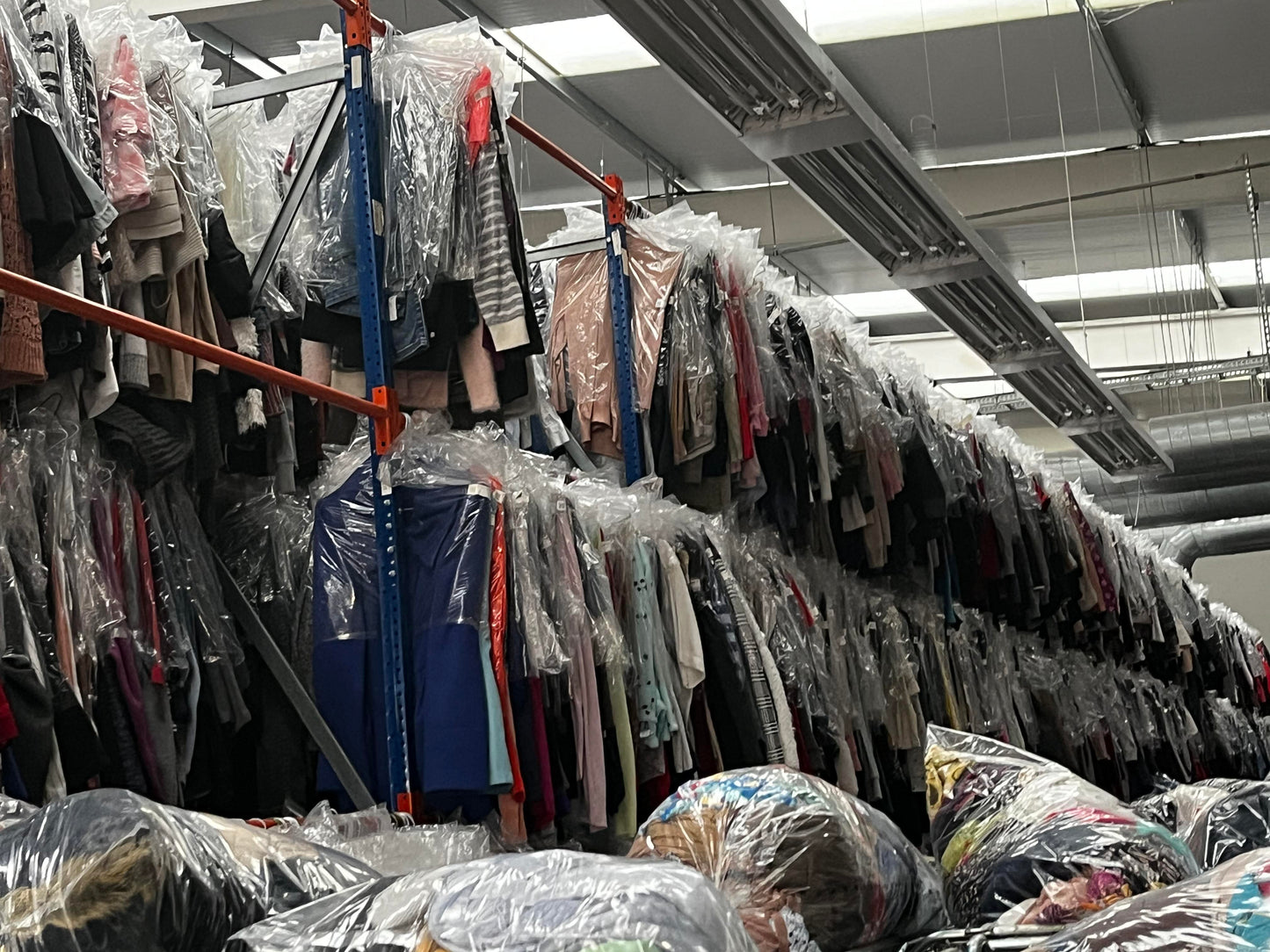 Graded Pre-Owned Clothing Lot - With Hangers for Resale