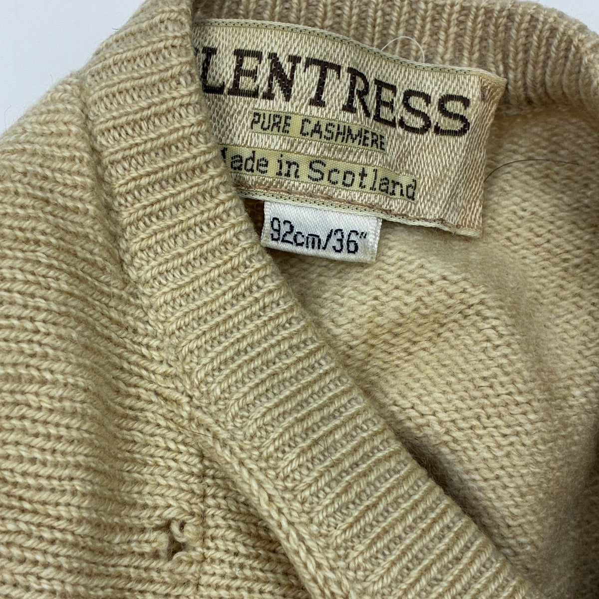 Preloved Cashmere for Craft and Upcycling - 10 Pieces for Resellers