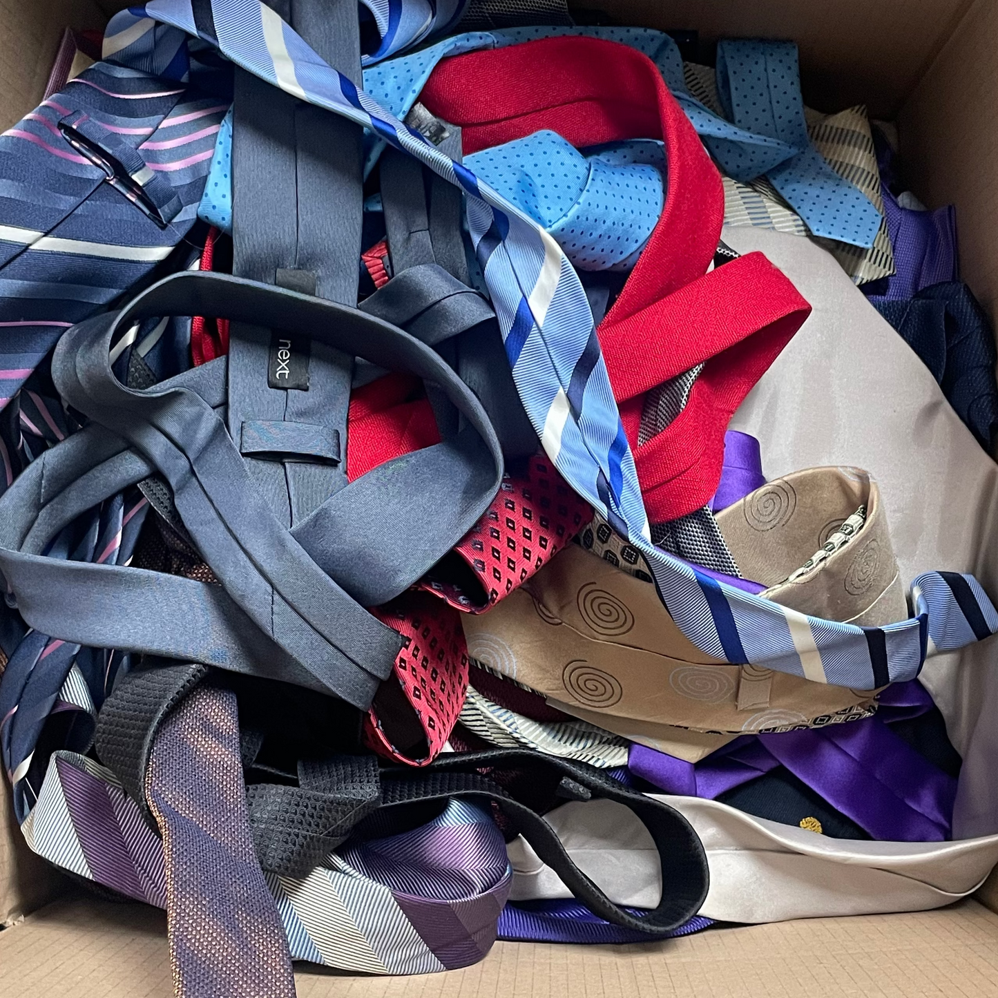 Preloved Mens Ties for Resale or Craft - 200 Piece, 40p/Tie