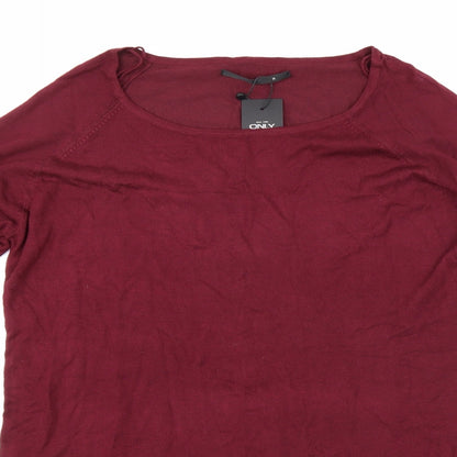 Close-up detail of Only men’s purple knit jumper, size M