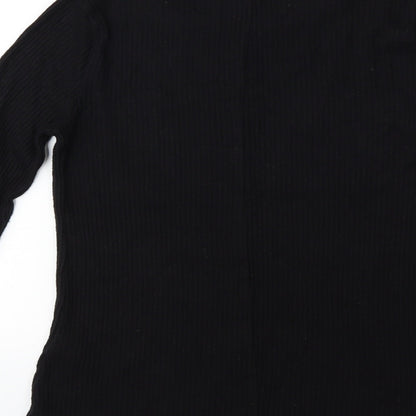 Brand and care label for Old Navy men’s black jumper, size XS