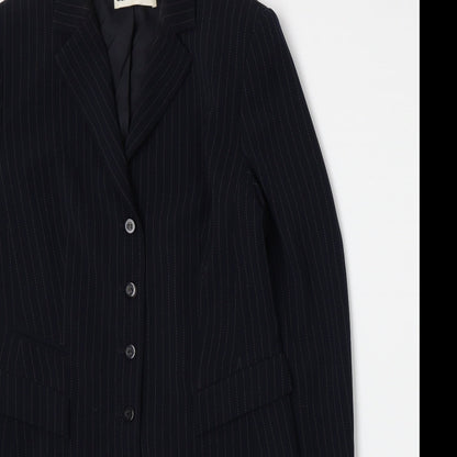 Close-up detail of Gerry Weber women’s blue spotted jacket suit jacket, size UK 12