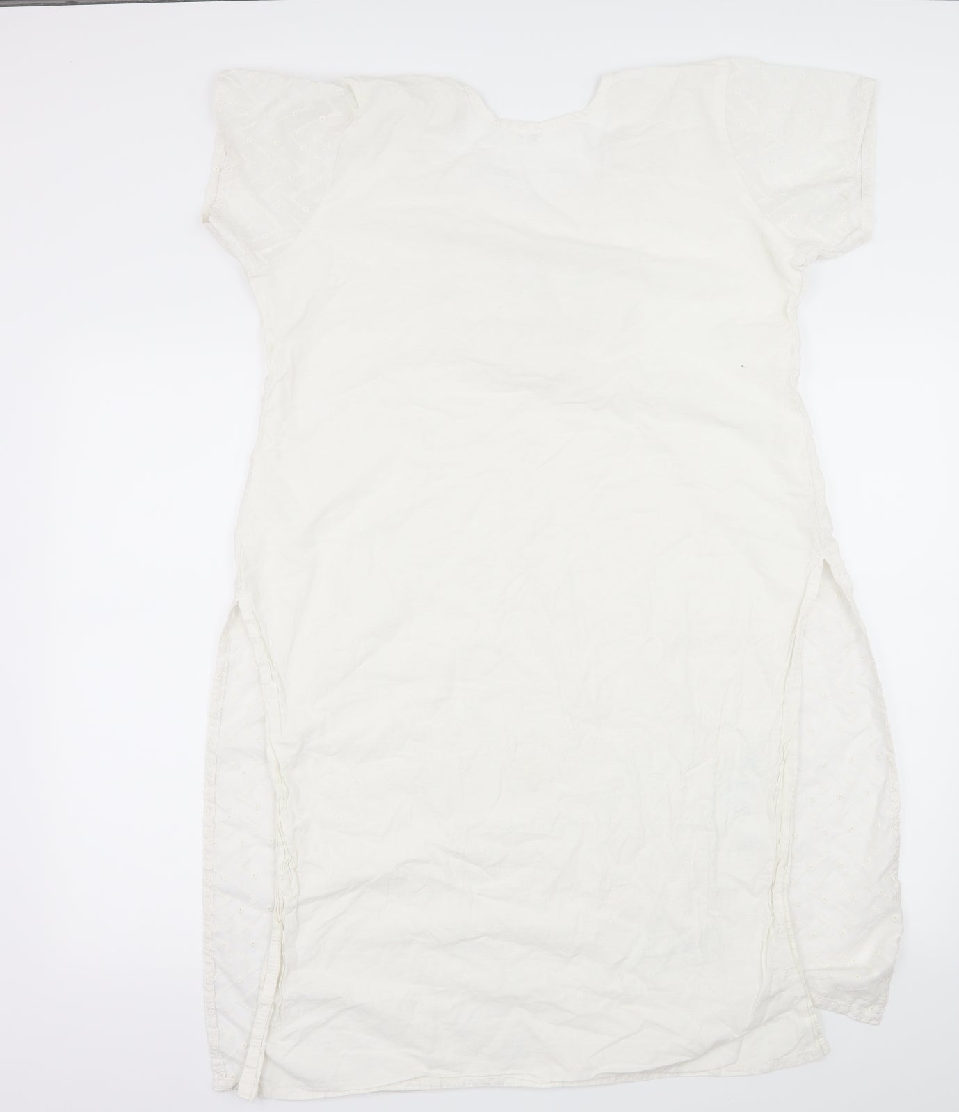 Preworn Womens White Paisley  Basic Blouse Size 10  - Long Line