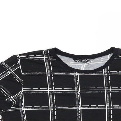 Close-up detail of Select women’s black check basic t-shirt, size UK 16