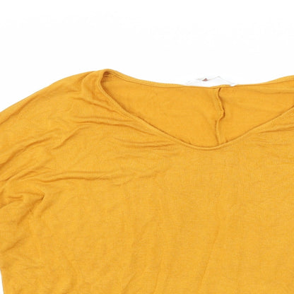 Close-up detail of Mango women’s orange basic t-shirt, size XS