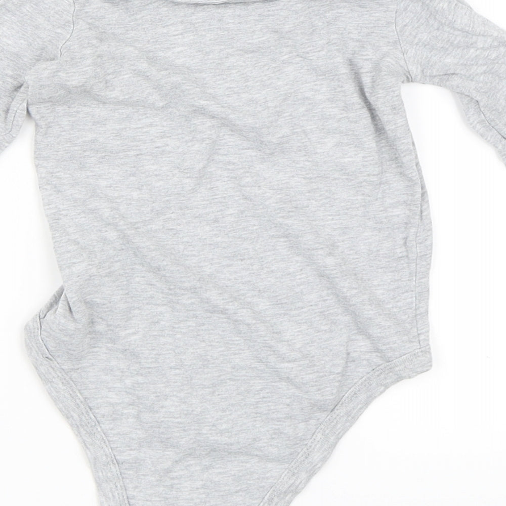 Carter's Boys Grey   Babygrow One-Piece Size 18 Months