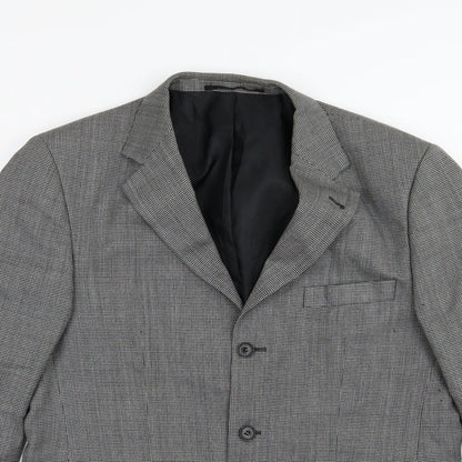 Close-up detail of Conberti men’s grey jacket suit jacket, size 40