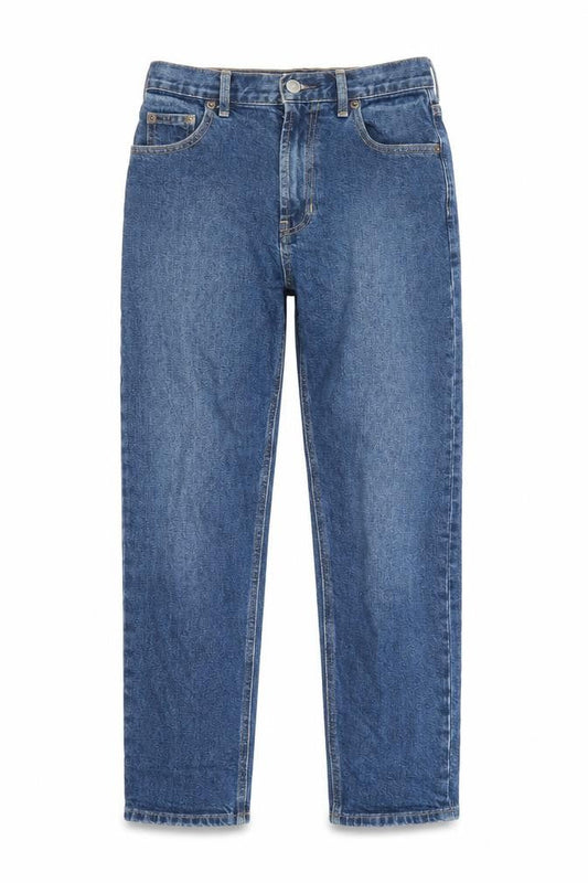 Front view of Gap women’s blue denim straight jeans, size UK 26, in, 24-inch leg