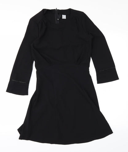 Additional front view of women’s black a-line, size UK 8