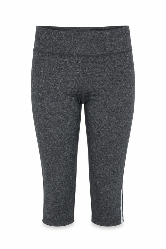 Front view of Preworn women’s grey pedal pusher leggings, size M, 14-inch leg