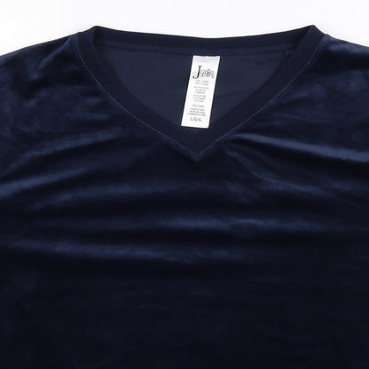 Close-up detail of Jezebel men’s blue pullover sweatshirt, size L
