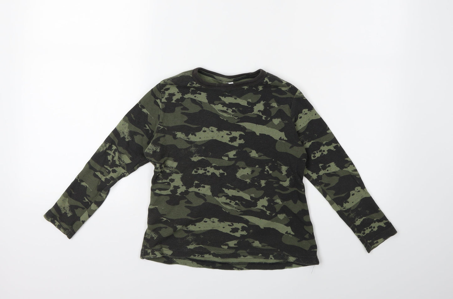 Marks and Spencer Boys Green Camouflage  Basic T-Shirt Size 5-6 Years
