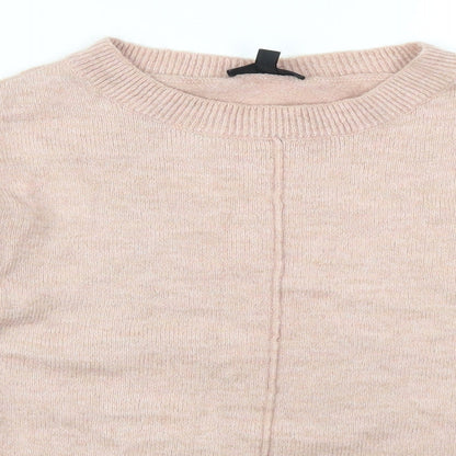 Close-up detail of Topshop women’s pink jumper, size UK 4