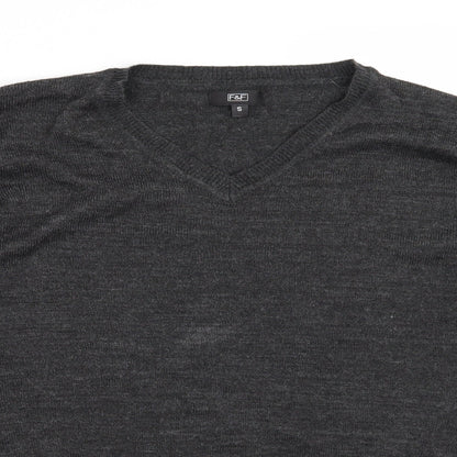 Close-up detail of F&F men’s grey henley jumper, size S