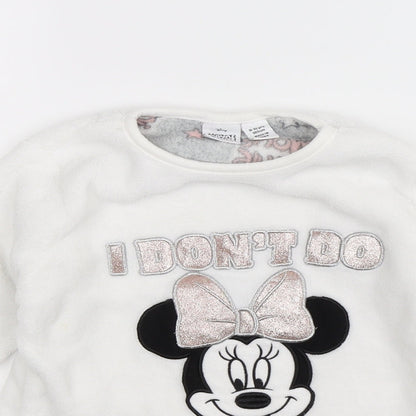 Close-up detail of Primark girls’ white fleece pullover sweatshirt, size 9-10, years - minnie mouse