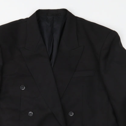 Close-up detail of Andre Cori men’s black jacket suit jacket, size 40