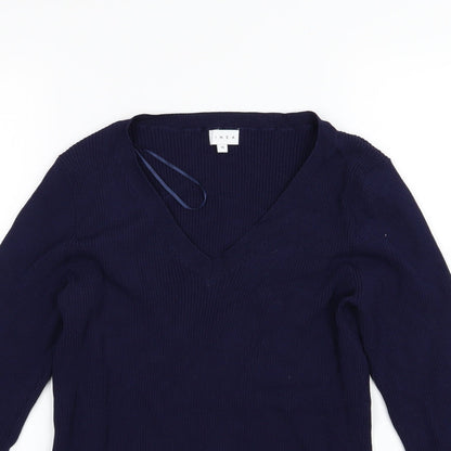 Close-up detail of Linea women’s blue knit jumper, size UK 18