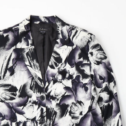 Close-up detail of Calessa women’s white floral jacket blazer, size XL